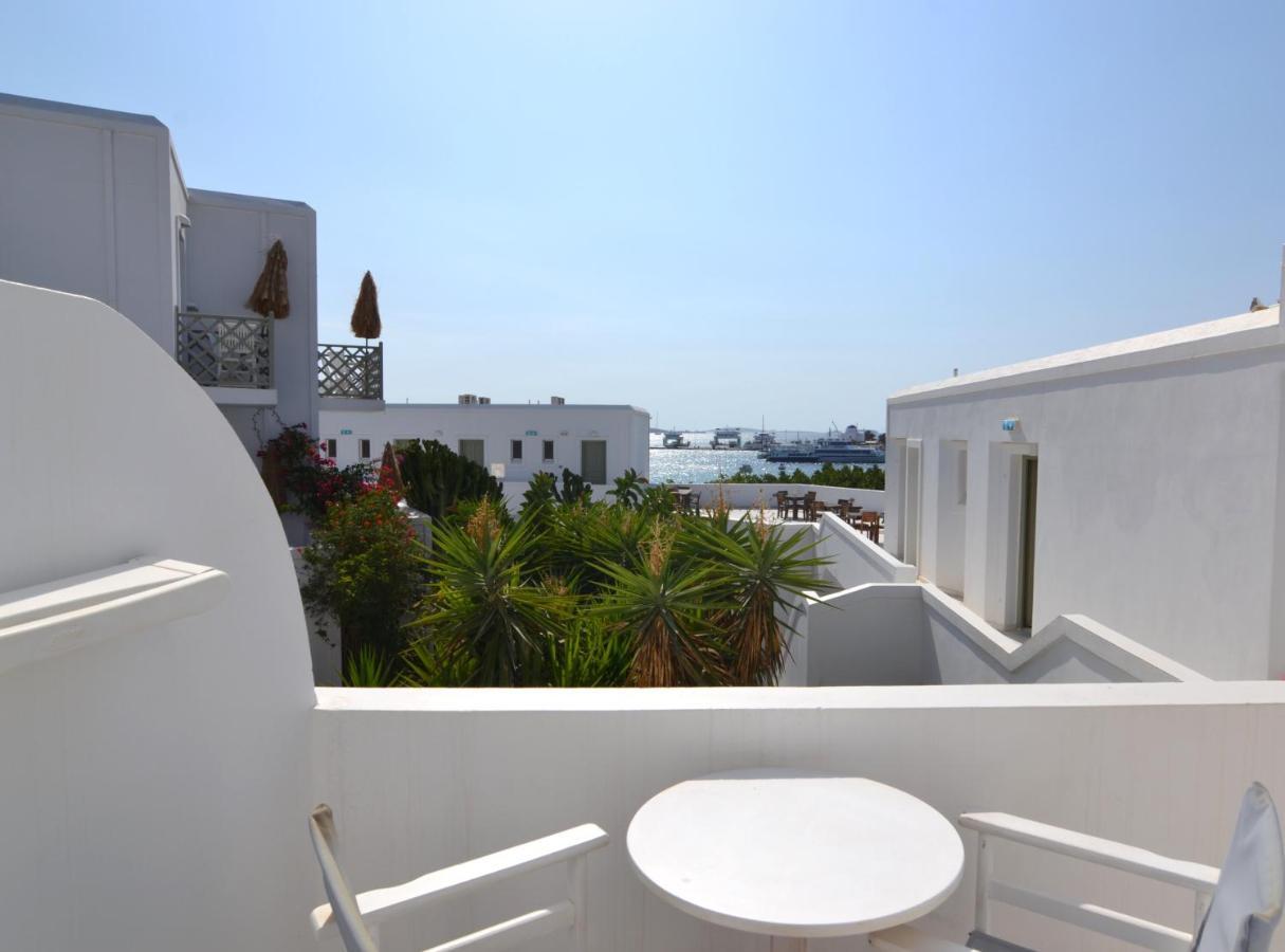 Artemis Hotel Antiparos Exterior photo